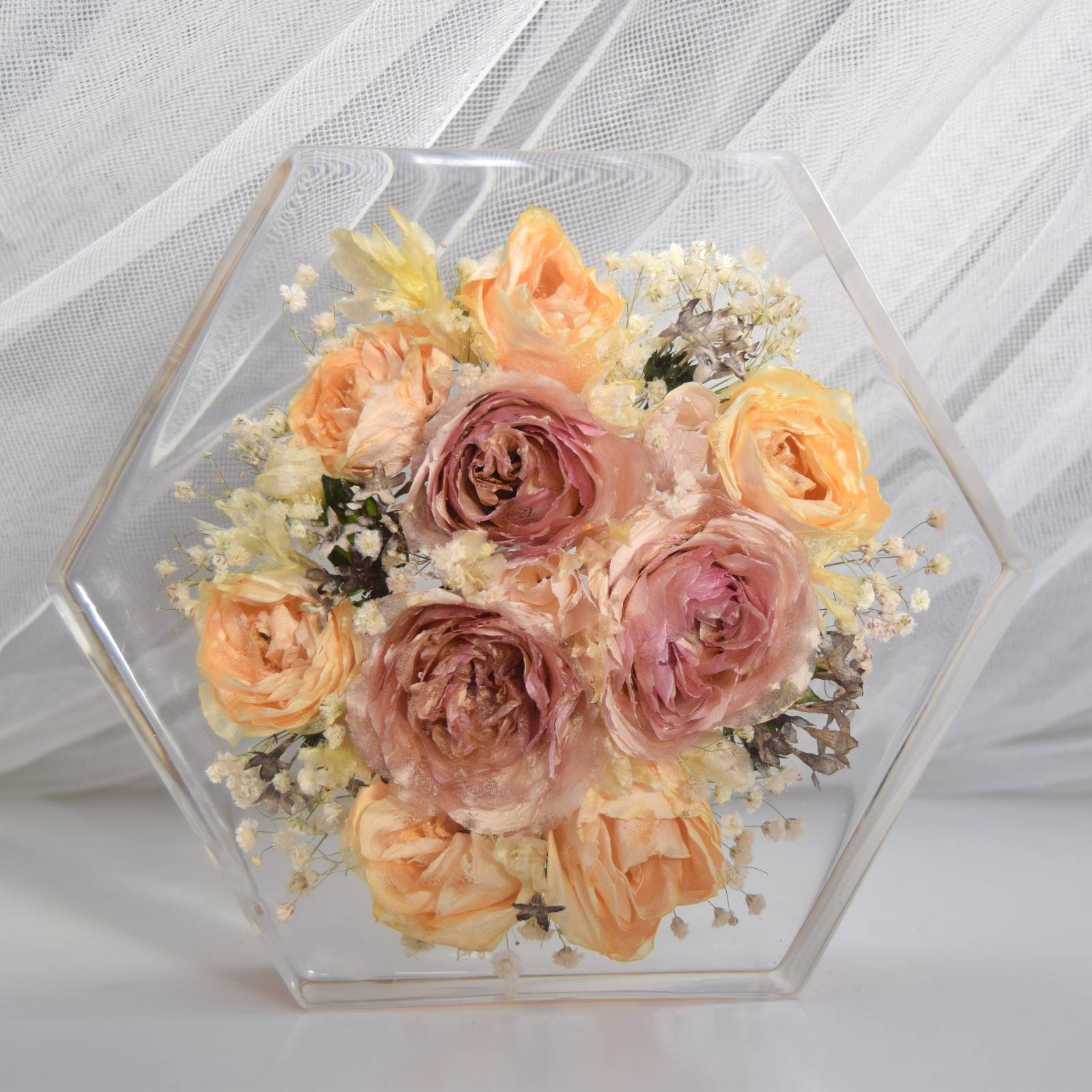 Kytice v pryskyřici - Hexagon velký 25x23 cm