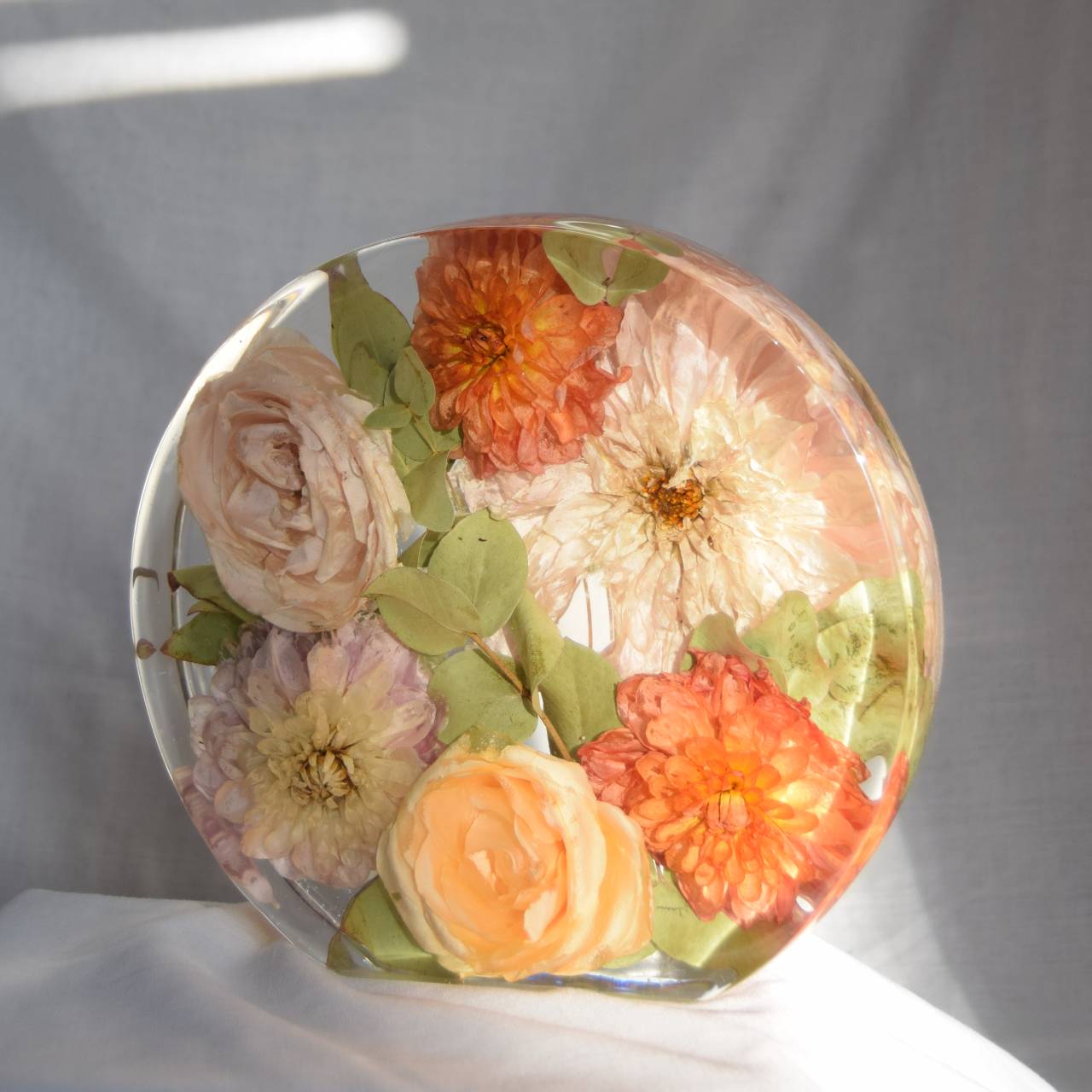 Kytice v pryskyřici - Kruh 22cm