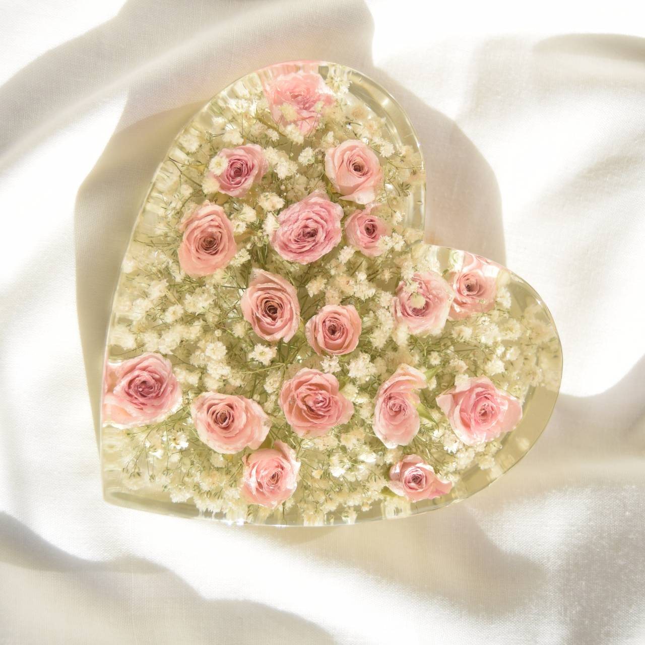 Kytice v pryskyřici - Srdce 14x13cm