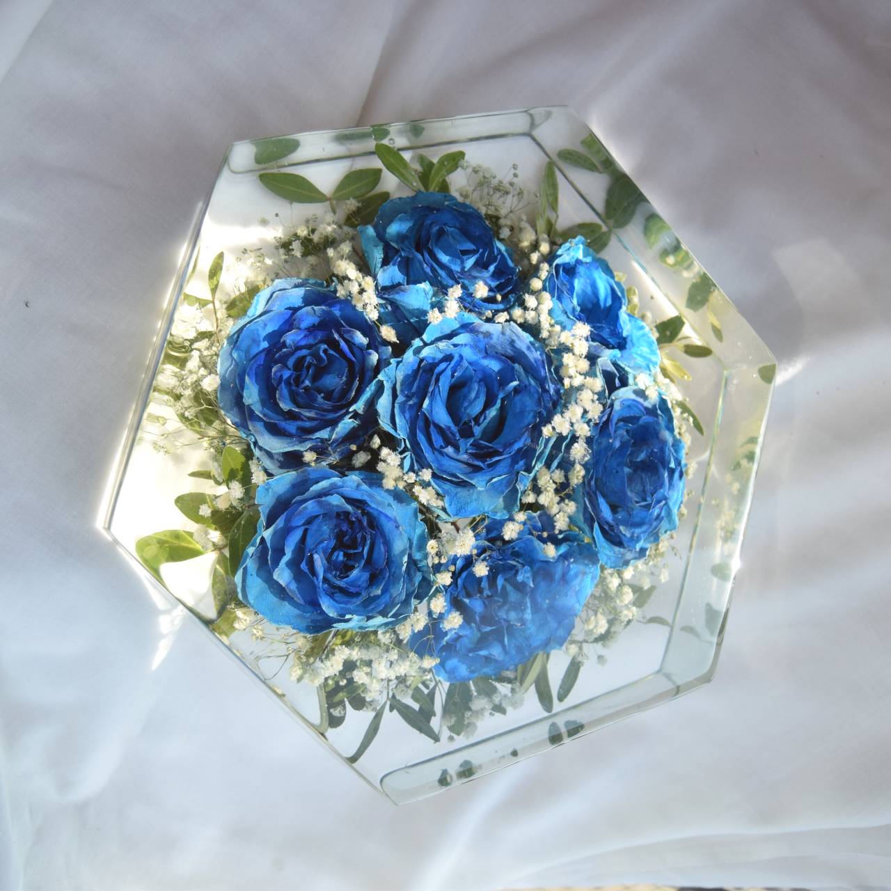 Kytice v pryskyřici - Hexagon velký 25x23 cm